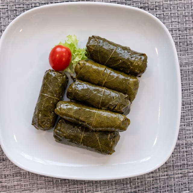 Dolmathakia.